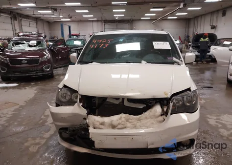 2020 Dodge Grand Caravan Gt from USA, damaged, VIN 2C4RDGEG5LR173937